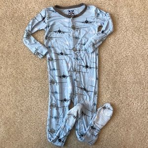 Closed Foot KicKee Pants Pajamas 2T